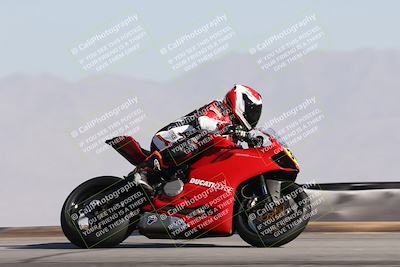 media/Dec-01-2025-Moto Forza (Mon) [[2daa91e15f]]/2-Intermediate Group/Session 2 Turn 9 Entry/